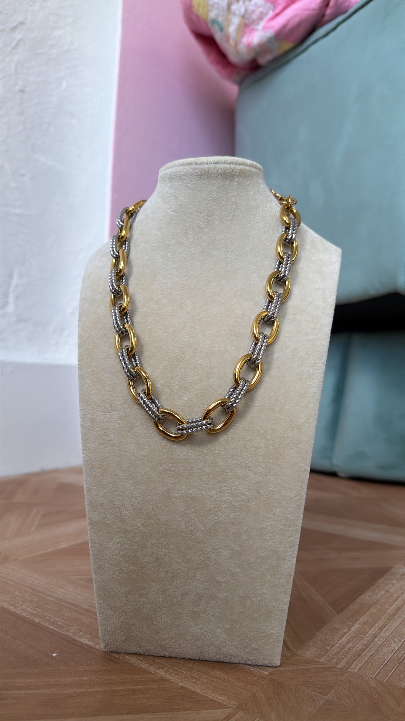 Margo Necklace