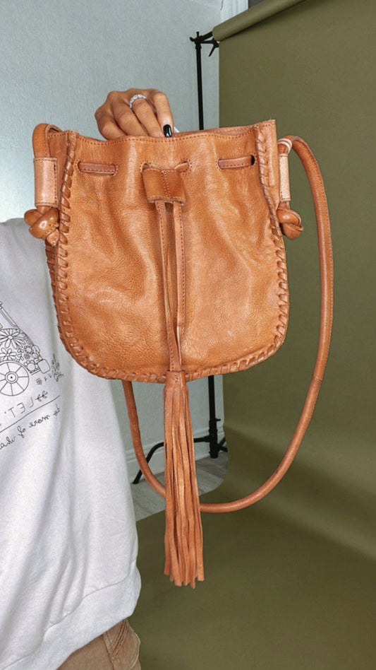 Memphis Drawstring Leather XBody, Tan