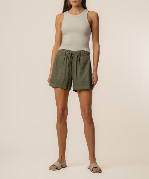 Katana Linen Drawstring Short in Forest