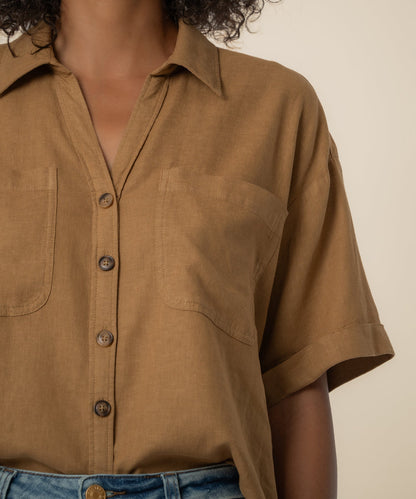Brianna Linen Boxy Shirt in Wood