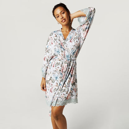 Amarantha Women's Lace Robe