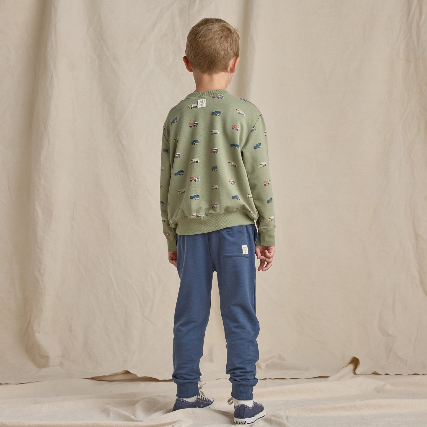 Play Sweatshirt - Trucks