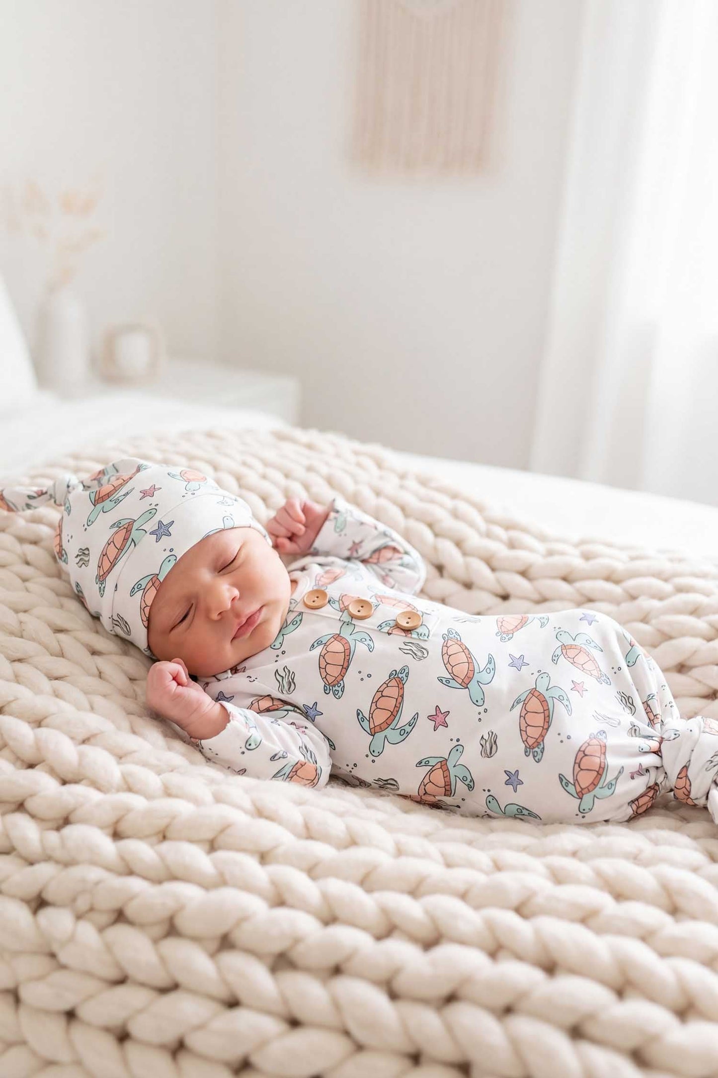 Newborn Baby Knot Gown & Hat Set | Turtley Rad