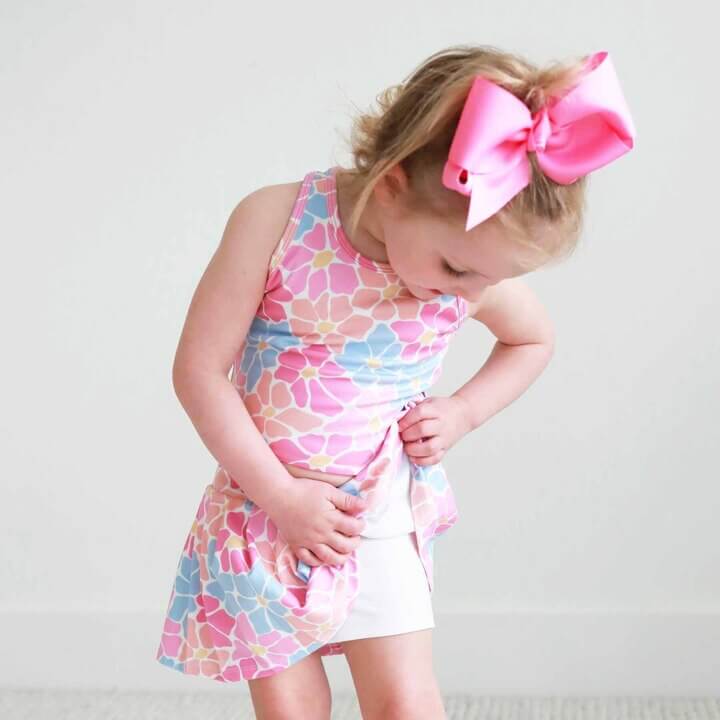 Kids CloudActive™ Athletic Pleated Skirt | Power Flowers