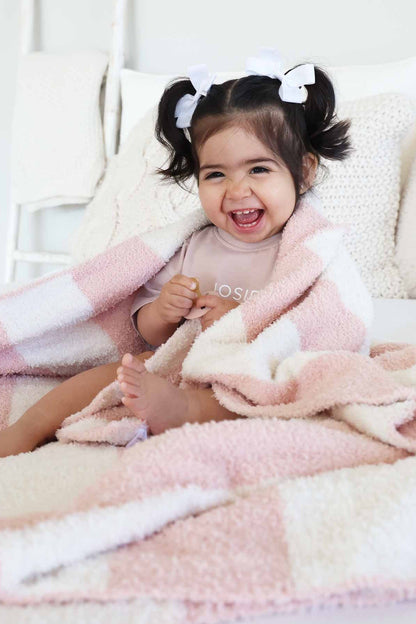 CuddleLane™ Luxe Blankets | Stripe