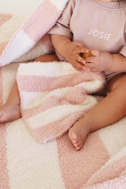 CuddleLane™ Luxe Blankets | Stripe