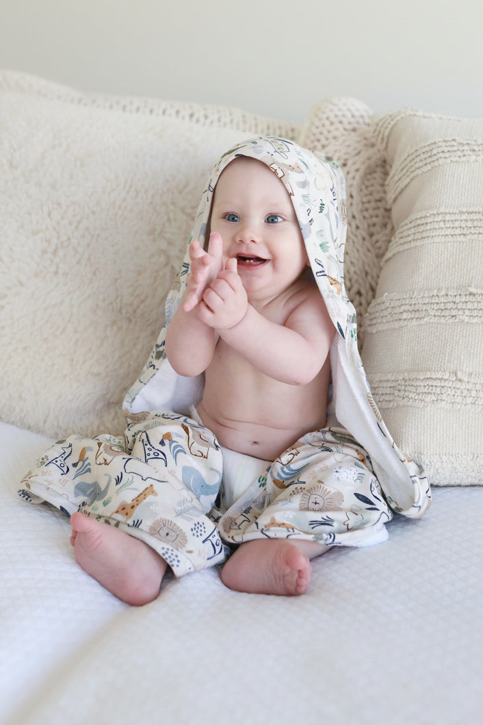 Embroidered Bamboo Hooded Towel | Into The Wild