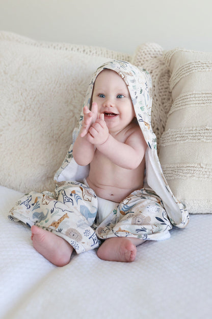 Embroidered Bamboo Hooded Towel | Into The Wild